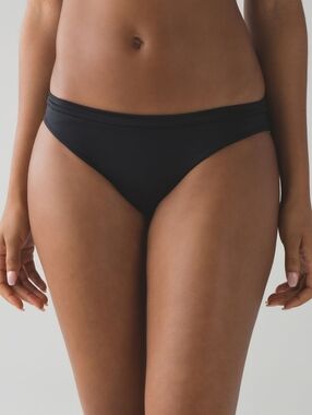 Lululemon Suns Out Bikini Bottom